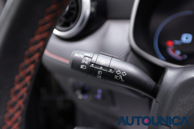 MG ZS usata, con Fari LED