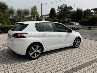 PEUGEOT 308 usata, con Alzacristalli elettrici