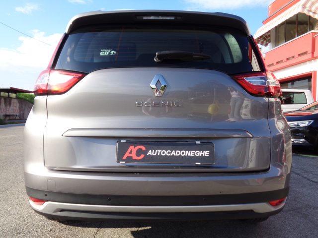 RENAULT Grand Scenic usata, con Autoradio