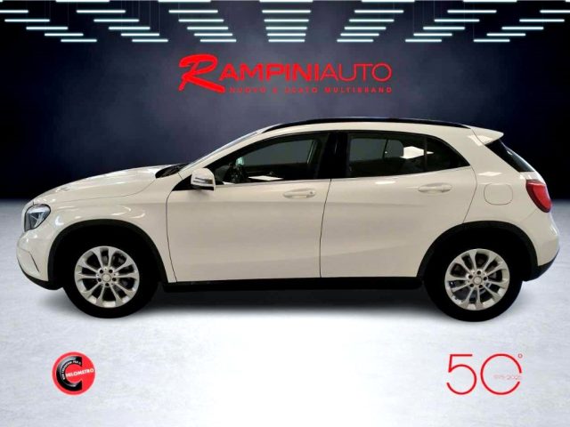MERCEDES-BENZ GLA 200 usata 11