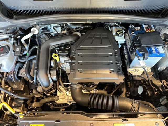 VOLKSWAGEN T-Cross usata, con Sensori di parcheggio posteriori