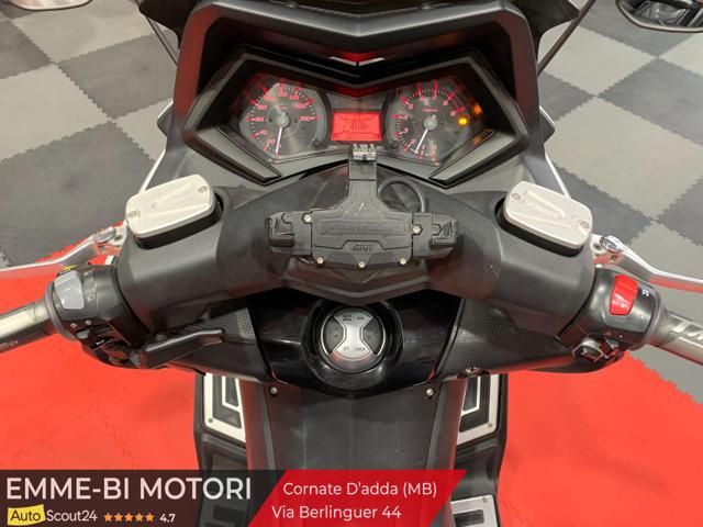 YAMAHA T-Max 500 usata 7