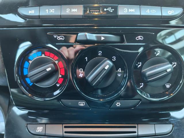 LANCIA Ypsilon usata, con Controllo trazione