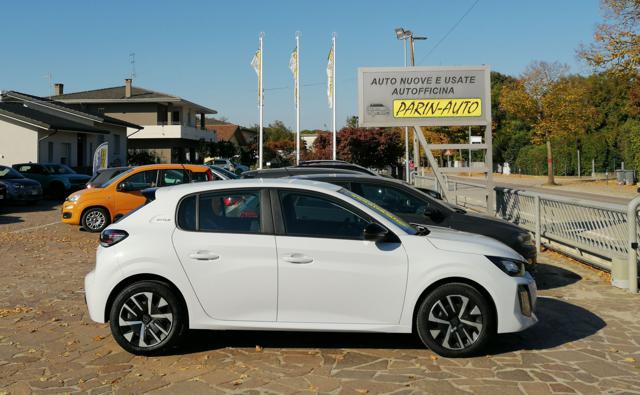 PEUGEOT 208 usata, con Autoradio