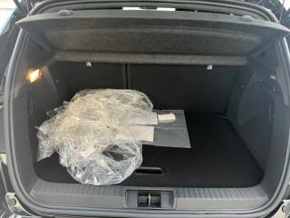 RENAULT Captur usata, con Touch screen