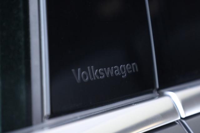 VOLKSWAGEN Tiguan usata, con Sensore di luce