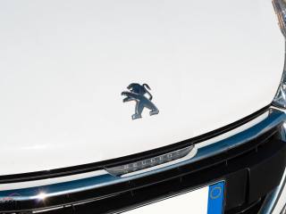 PEUGEOT 208 usata 21
