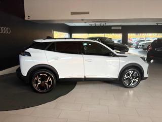PEUGEOT 2008 usata, con Autoradio