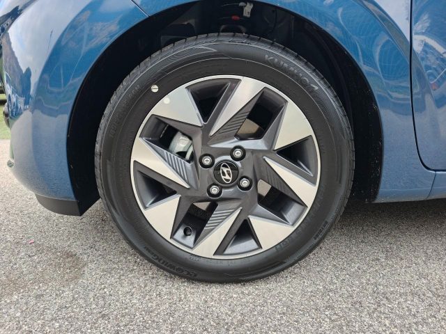 HYUNDAI i10 usata, con Controllo trazione