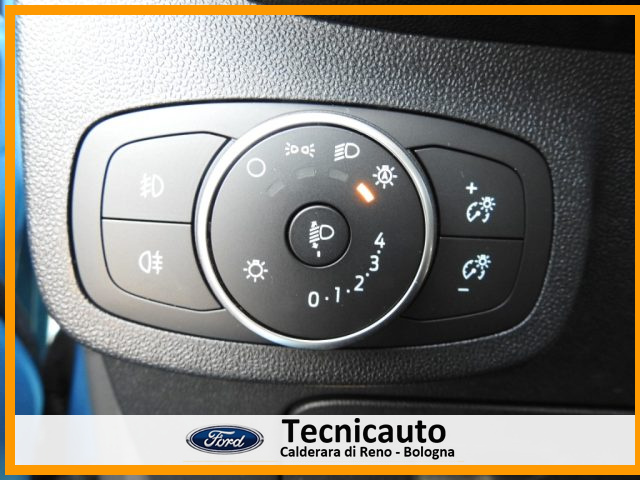 FORD Fiesta usata, con Sensori di parcheggio posteriori
