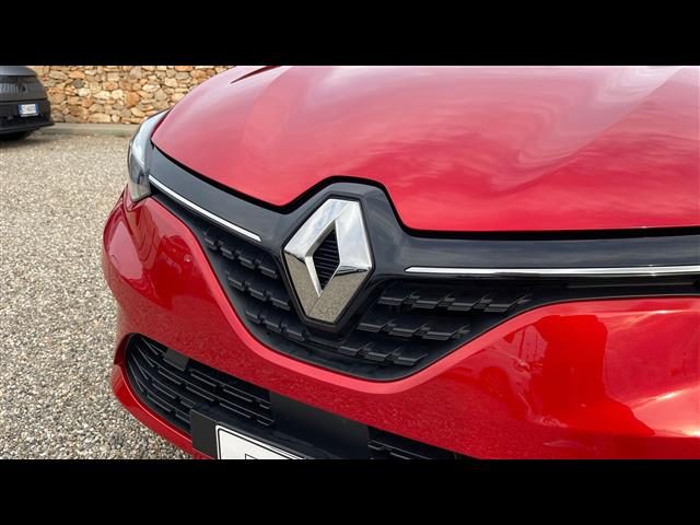 RENAULT Clio usata, con Volante in pelle