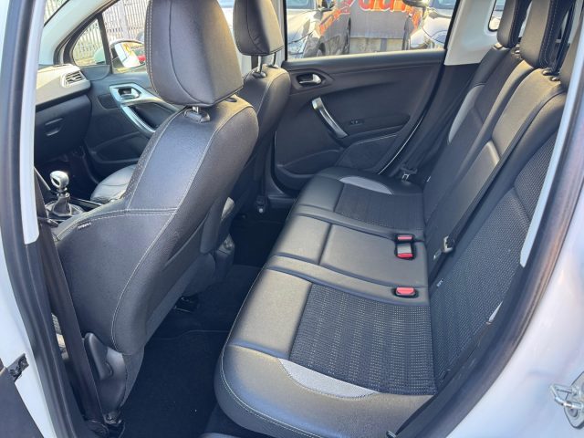PEUGEOT 2008 usata, con Cerchi in lega