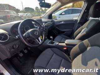 MERCEDES-BENZ B 180 usata, con Chiusura centralizzata