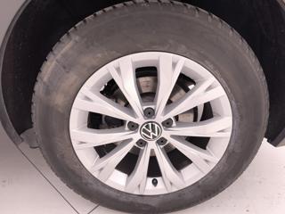 VOLKSWAGEN Tiguan usata, con Luci diurne LED