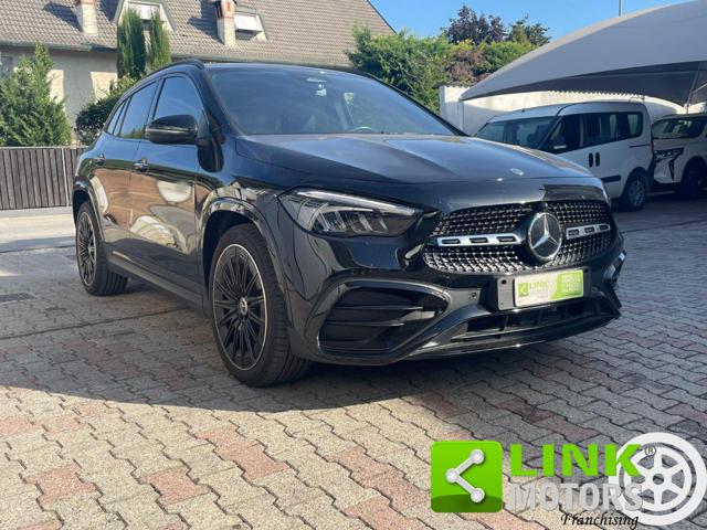 MERCEDES-BENZ GLA 180 usata, con Alzacristalli elettrici