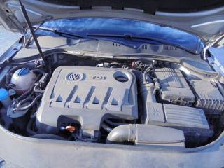 VOLKSWAGEN Passat usata 27