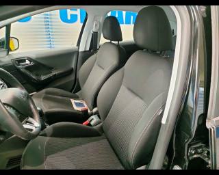 PEUGEOT 208 usata, con Isofix