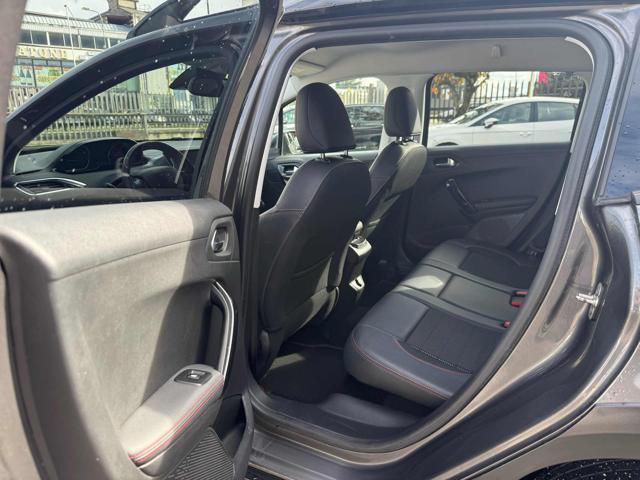 PEUGEOT 2008 usata, con Sistema di navigazione
