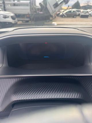 PEUGEOT 2008 usata, con Cruise Control
