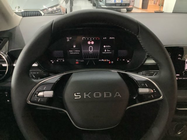 SKODA Fabia usata, con Controllo elettronico della corsia