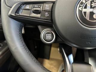 ALFA ROMEO Stelvio usata, con Controllo vocale