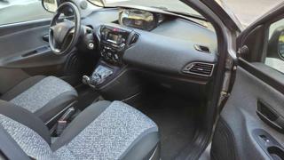 LANCIA Ypsilon usata, con Controllo trazione