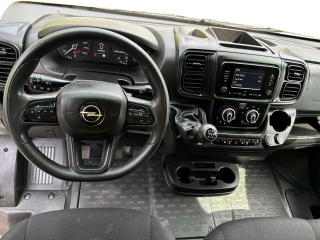 OPEL Movano usata, con Bluetooth