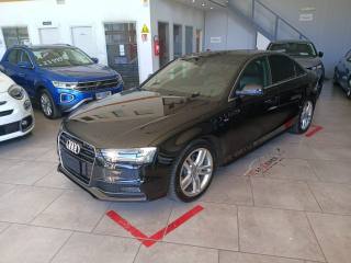 AUDI A4 2.0 TDI clean diesel Advanced 3xSLINE