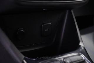 OPEL Crossland usata, con Luci diurne LED