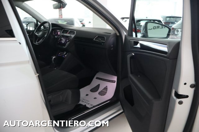 VOLKSWAGEN Tiguan usata, con Isofix