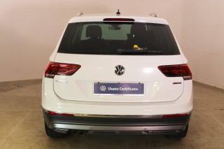 VOLKSWAGEN Tiguan usata, con Autoradio