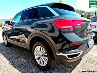 VOLKSWAGEN T-Roc usata, con Autoradio