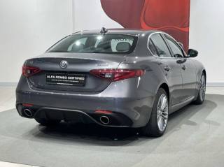 ALFA ROMEO Giulia usata, con Autoradio