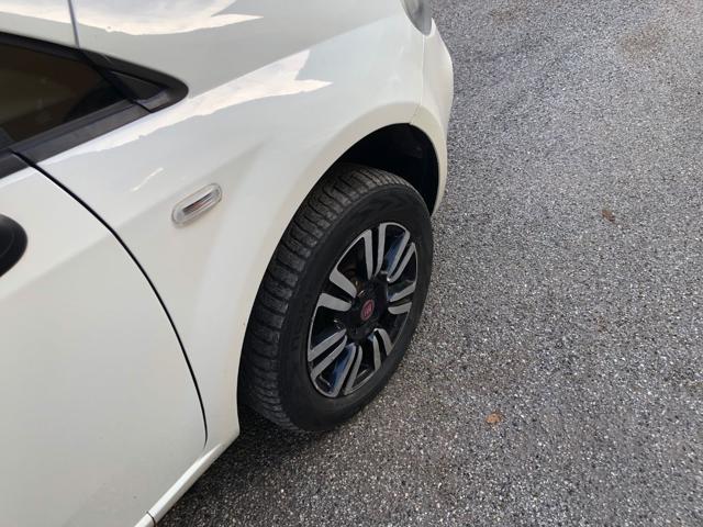 FIAT Punto Evo usata 12
