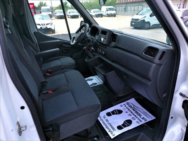 RENAULT Master usata, con Fari LED