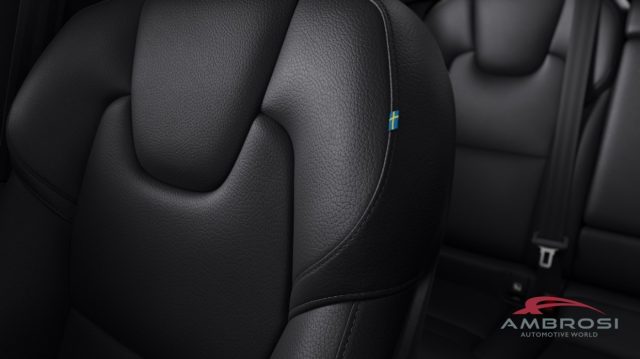 VOLVO XC60 usata 9