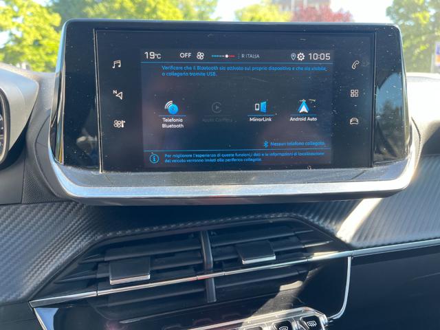 PEUGEOT 208 usata, con Boardcomputer