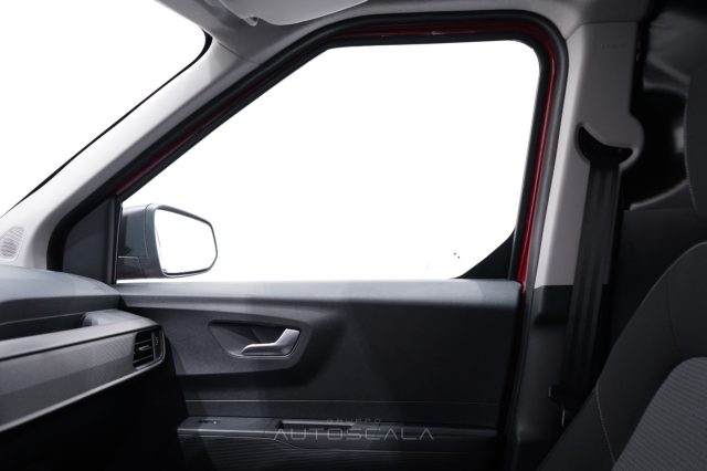 FORD Transit Courier usata, con Isofix