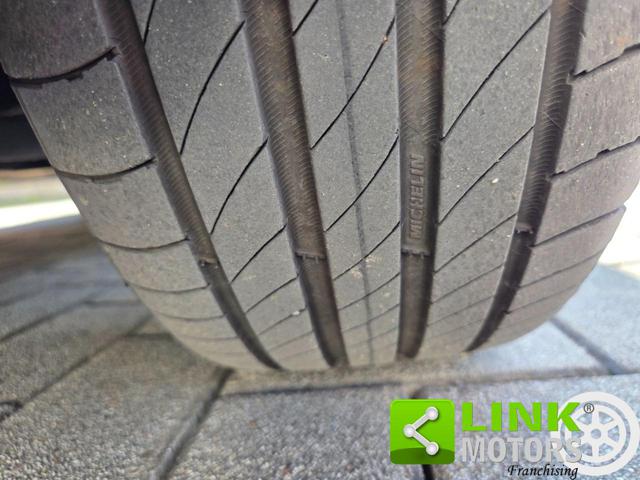 KIA Stonic usata, con Climatizzatore