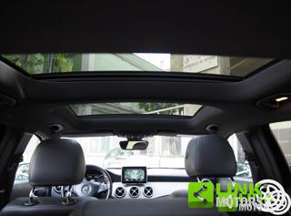 MERCEDES-BENZ GLA 200 usata 19