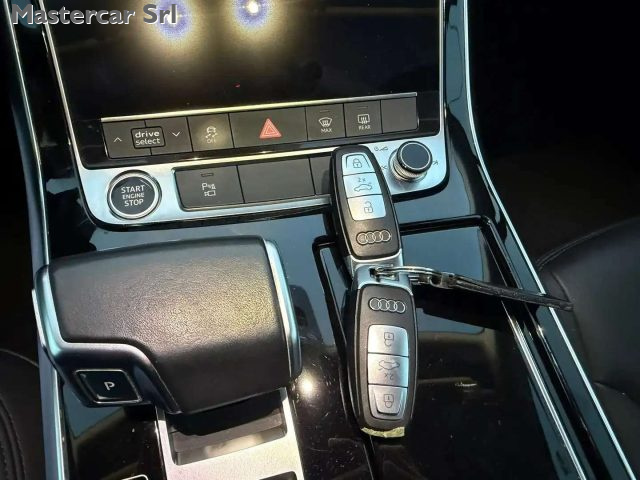 AUDI Q7 usata, con Fari LED