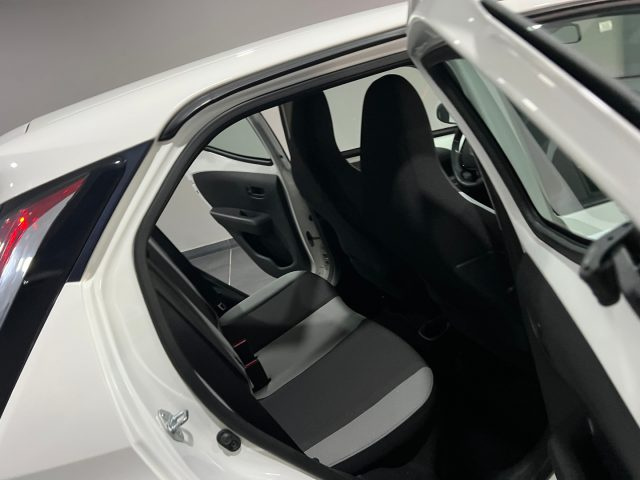 TOYOTA Aygo usata, con Chiusura centralizzata