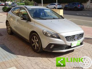 VOLVO V40 Cross Country usata, con Airbag laterali