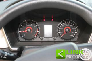 MAHINDRA KUV100 usata, con Specchietti laterali elettrici