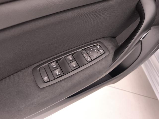 RENAULT Megane usata, con Volante in pelle