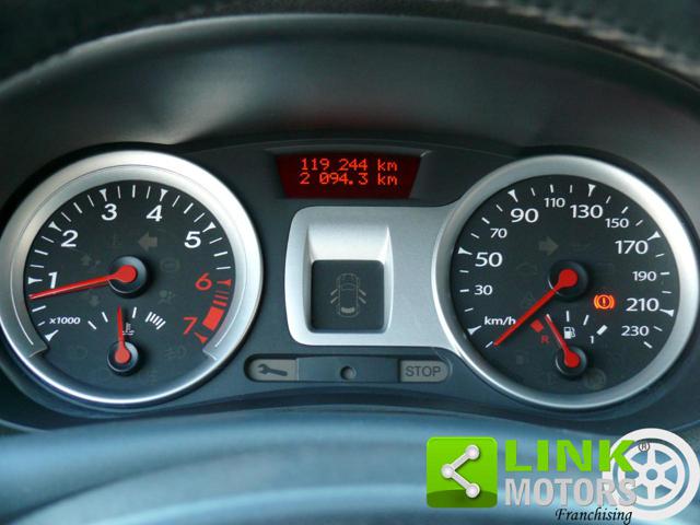 RENAULT Clio usata, con Climatizzatore