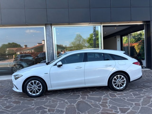 MERCEDES-BENZ CLA 250 usata, con Alzacristalli elettrici