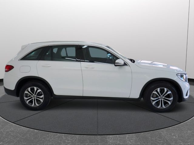 MERCEDES-BENZ GLC 220 usata, con Regolazione elettrica sedili