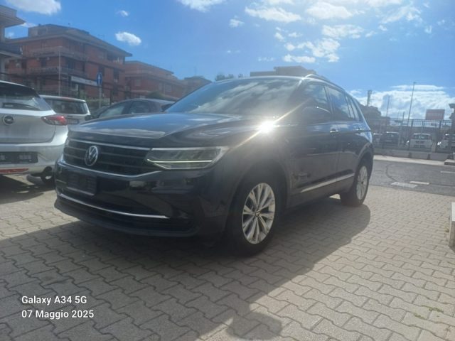 VOLKSWAGEN Tiguan usata, con Climatizzatore