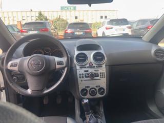 OPEL Corsa usata, con Controllo trazione
